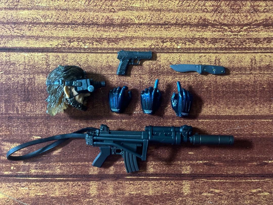 プレイアーツ改 MGSVGZスネーク メタリックver.