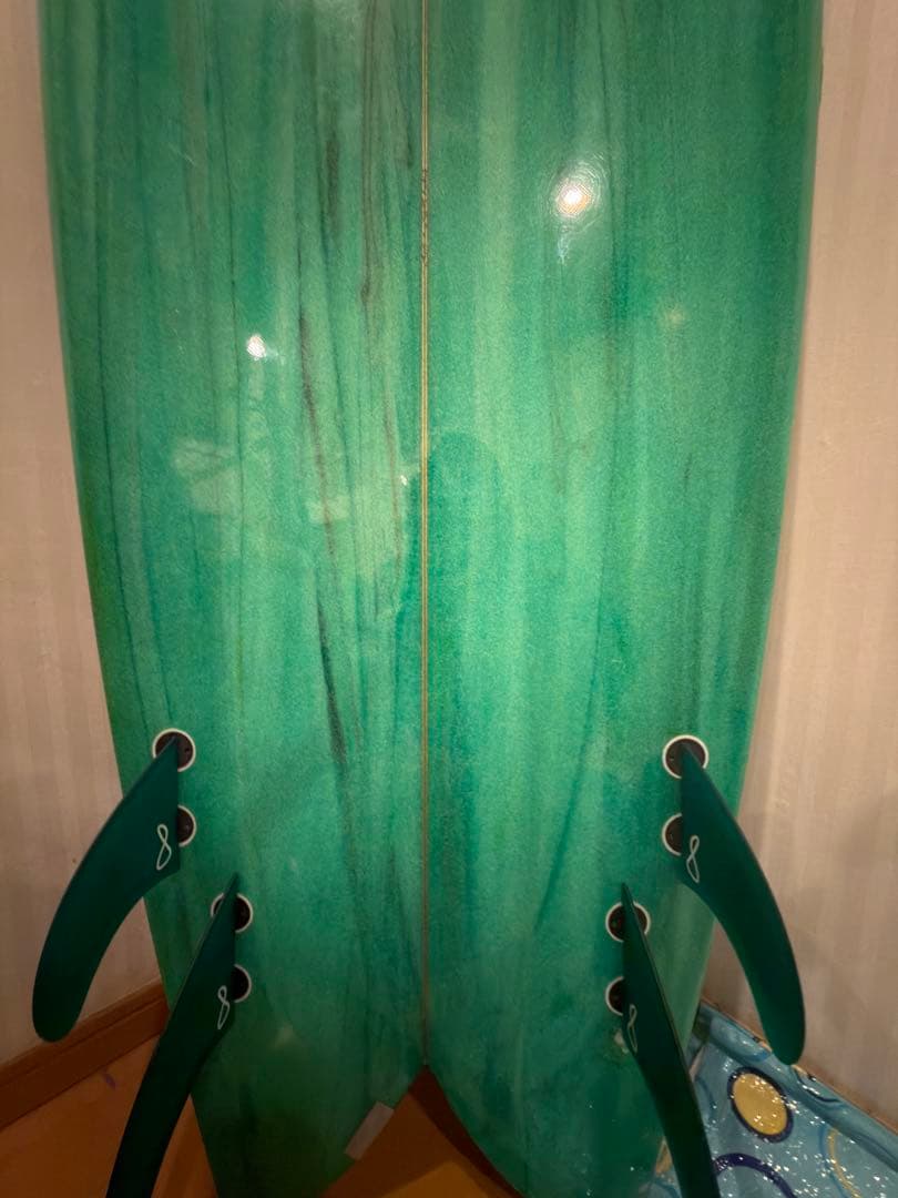 ショートボード グラデーショングリーン 3フィン