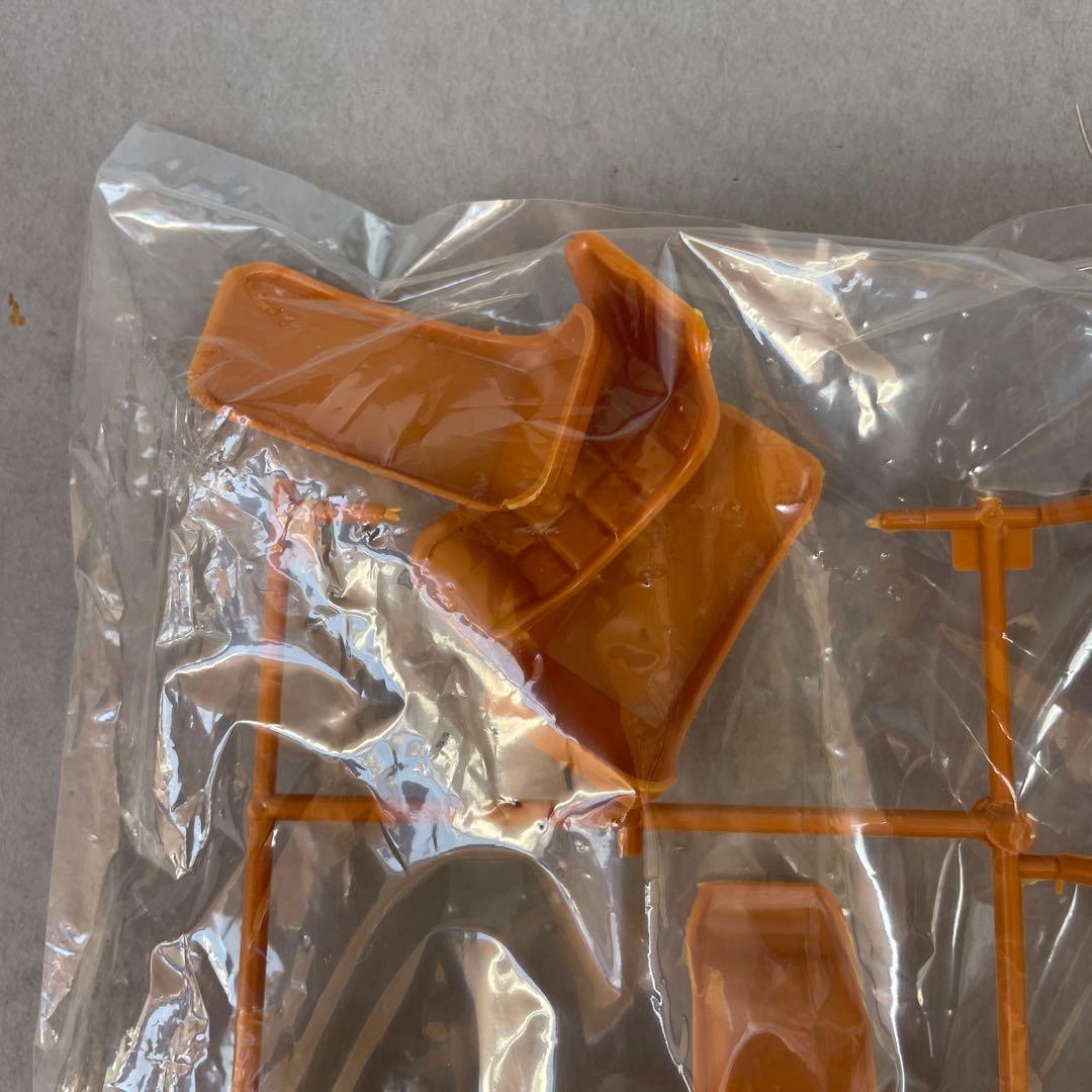 旧　フジミ　カウンタックLP400　1/16　未組立品　開封品