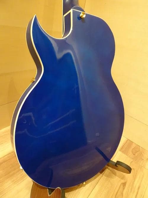 Del alma Guitars モデルThin Line Jazz