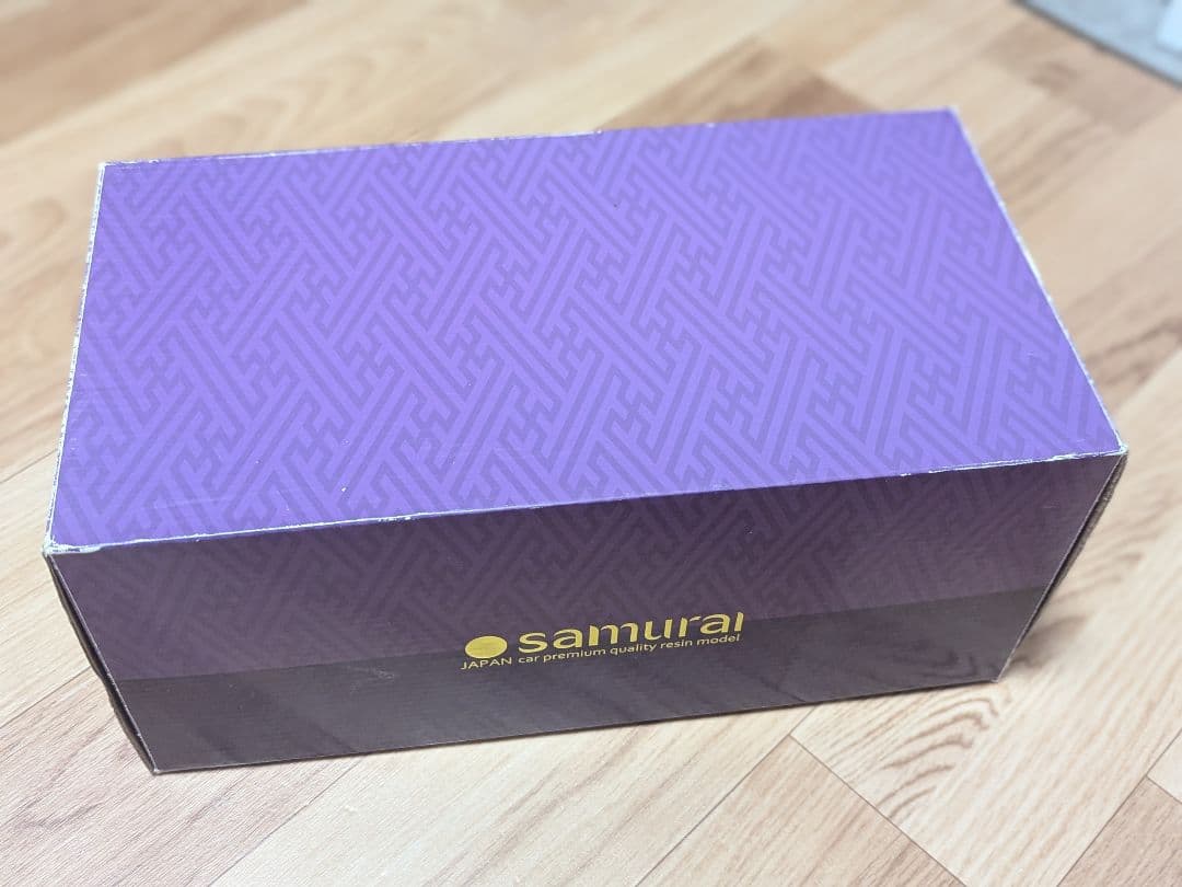 京商　レクサスRX200t 1/18ミニカー