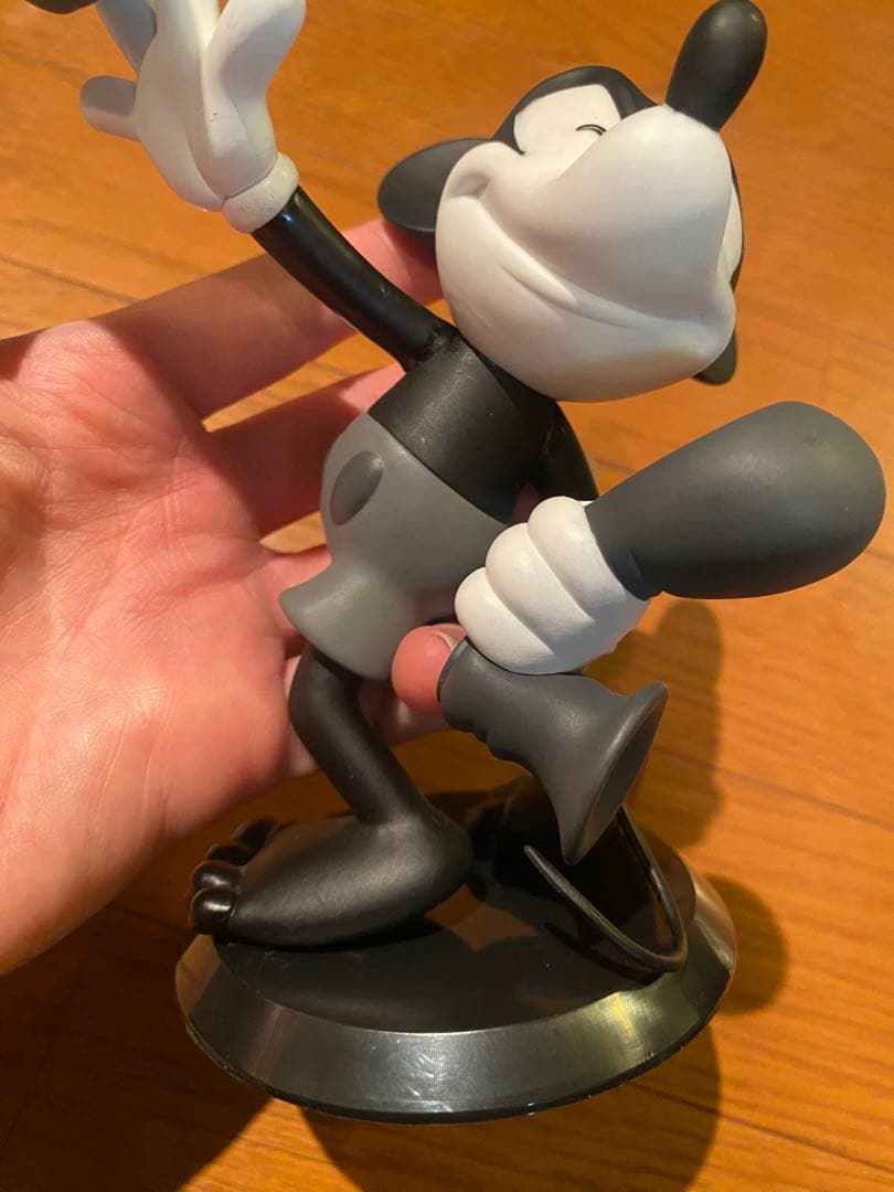 ディズニーxRoenメディコムトイVCD ミッキーマウス モノクロ　Ver.