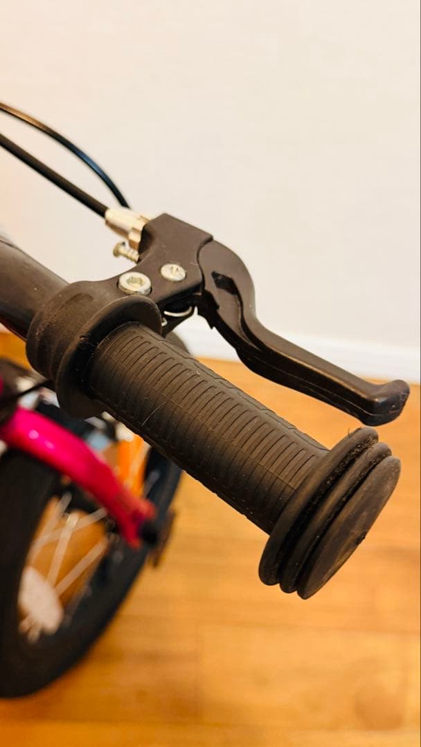 ストライダー14x ピンク｜ペダル・キックスタンド・取扱説明書・工具付｜室内保管