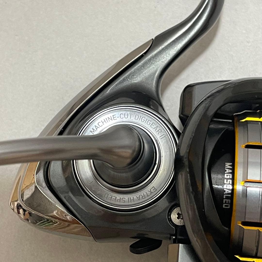 Daiwa BLAST LT 4000-CXH フィッシングリール