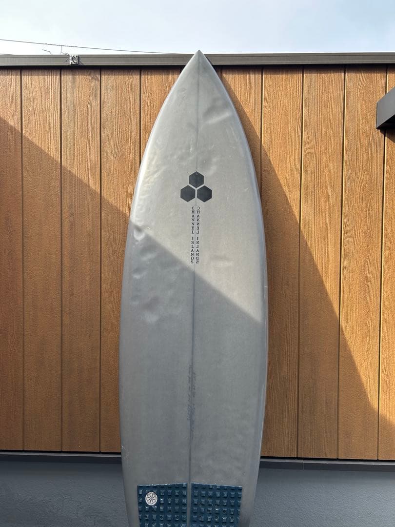 チャンネルアイランド　ツインピン