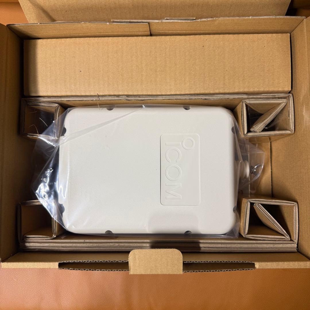 ICOM AH-4 アンテナチューナー