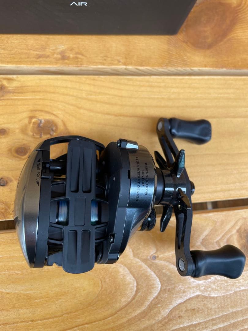 AURORA AIR ベイトフィネスリール