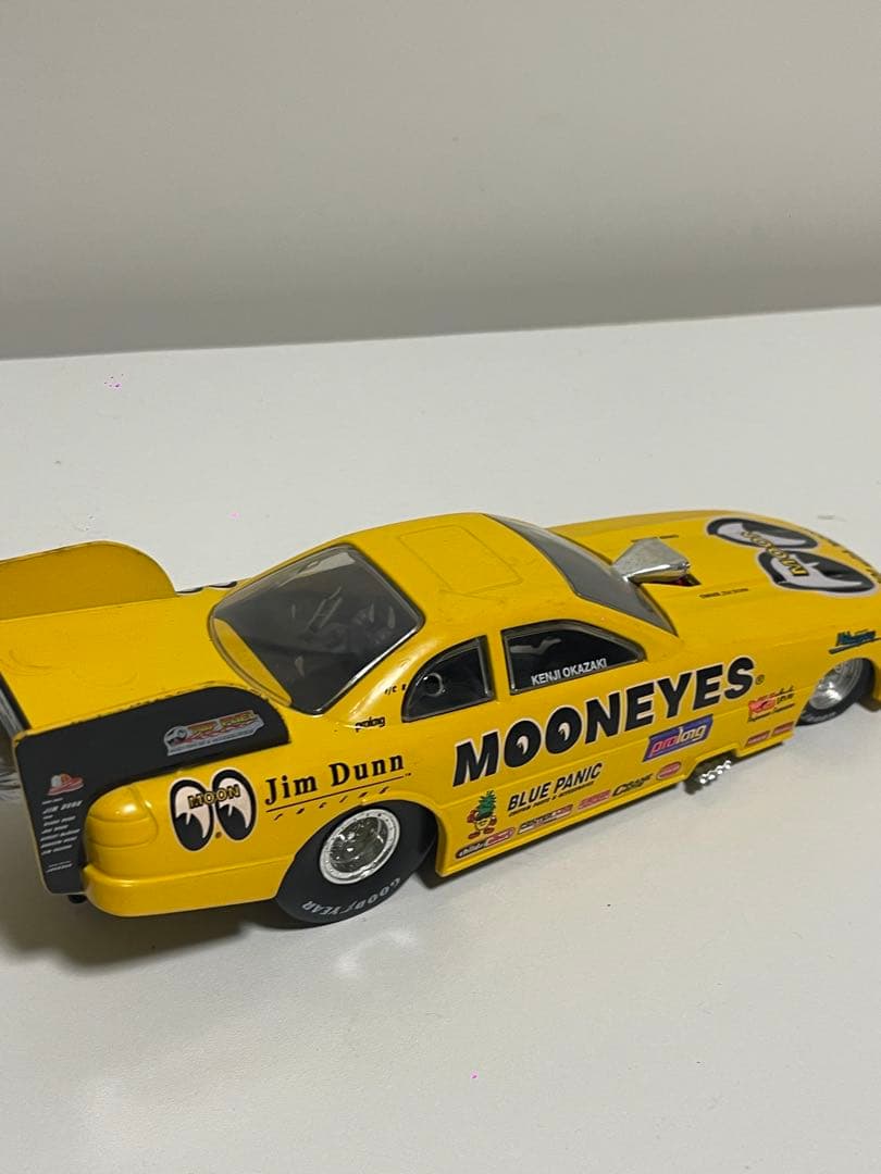 MOONEYES ムーンアイズ　ファニーカー