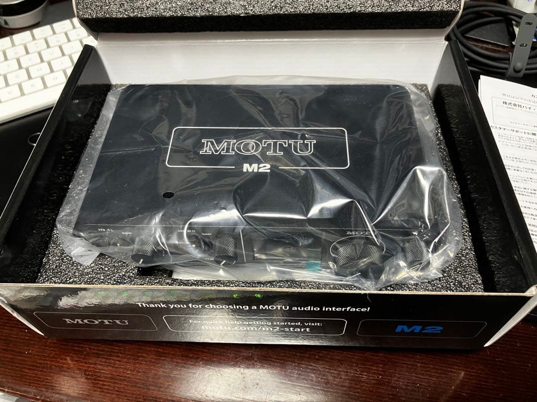 MOTU M2 2-in/2-outオーディオインターフェイス