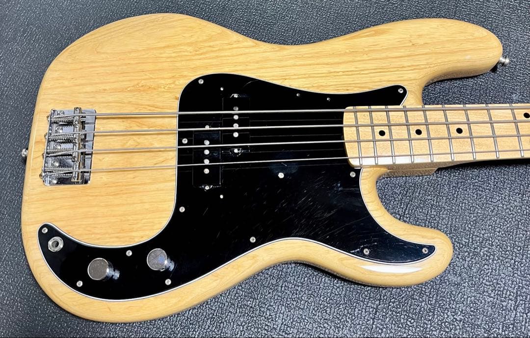 ベース Fender Japan PB70-93US NAT/M ASH/Maple