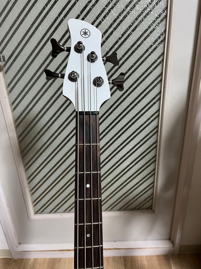 （美品）Yamaha TRBX304 White