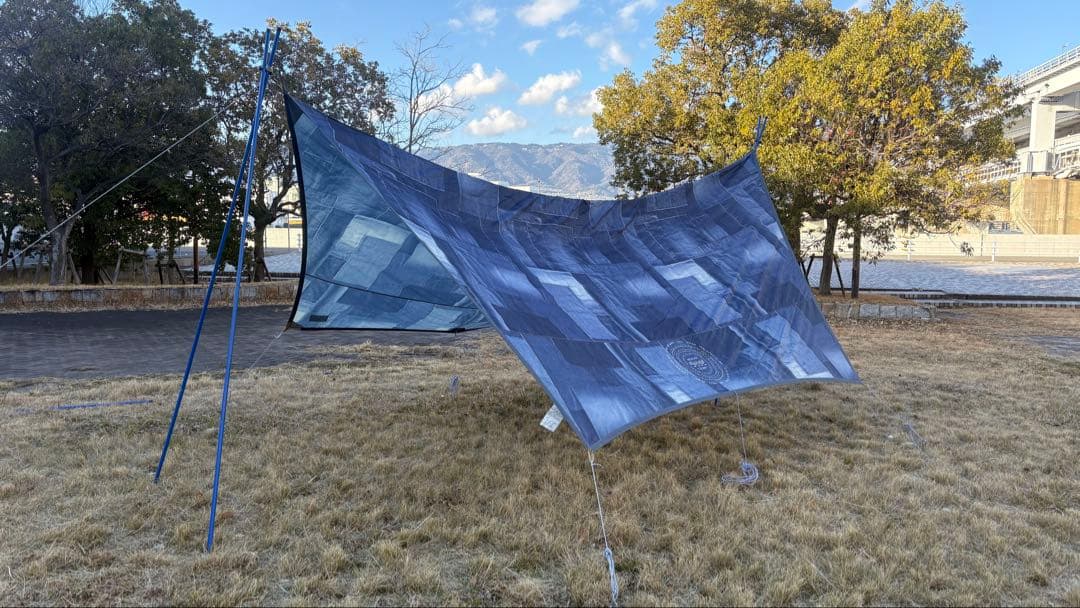 簡単設営‼️Coleman ヘキサタープ （デニム）　即決のみ多少価格交渉可！！