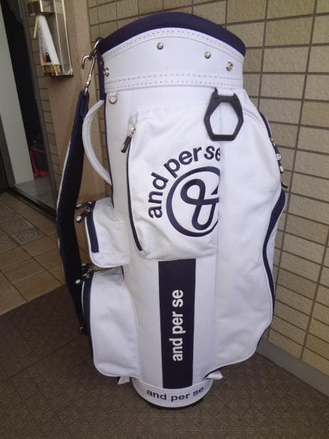 アンパスィ/ and per se 最新キャディバッグ (AUS7204) 美品