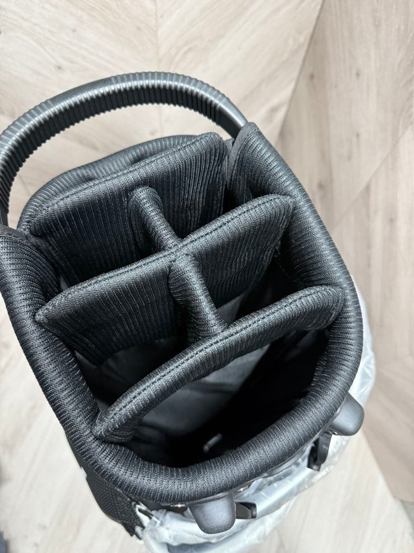 マークアンドロナ　キャディバック