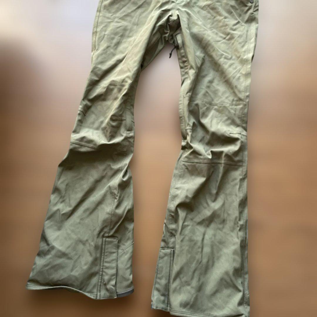 volcom オリーブグリーンサロペットウェア