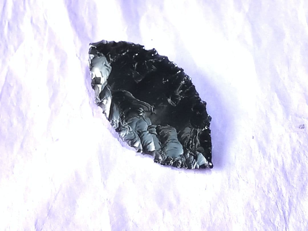 アイヌ仕様矢じり 尖頭器 d 石器 黒曜石 模写