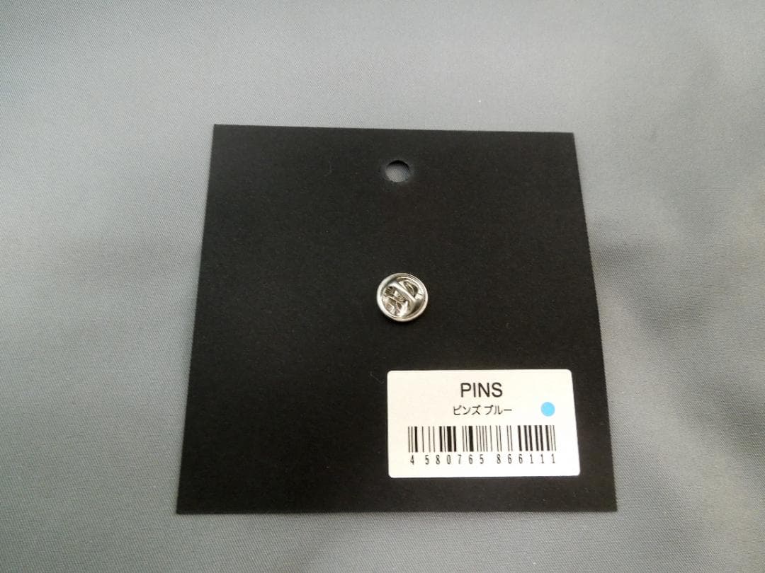 美術館グッズ【7824】　〈展覧会シリーズ〉マリー・クワント展②　ピンバッジ４色