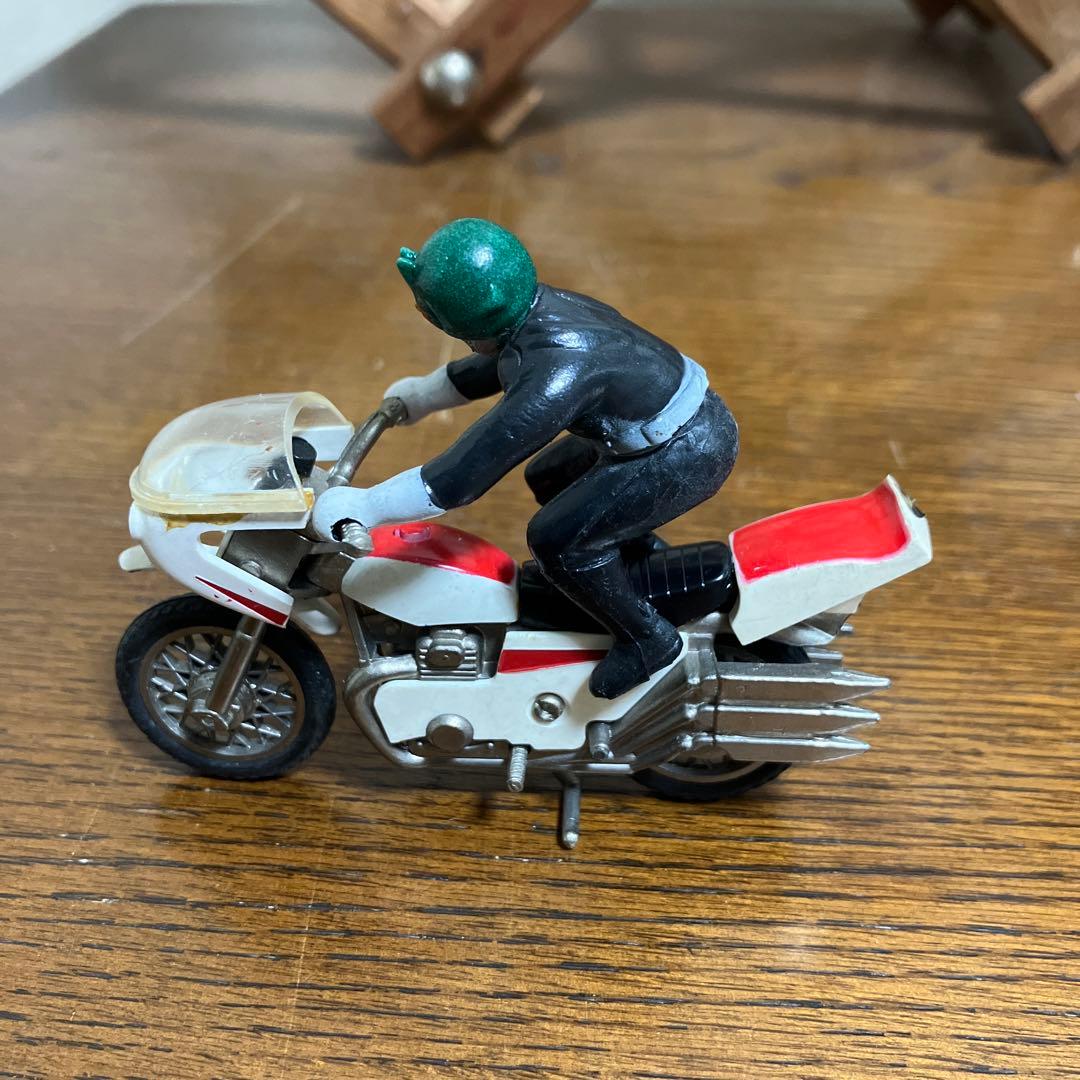 仮面ライダー　サイクロン号　超合金　レトロ