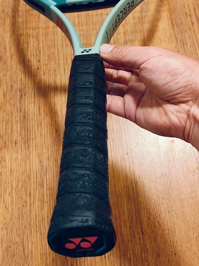 YONEX PERCEPT 100テニスラケット