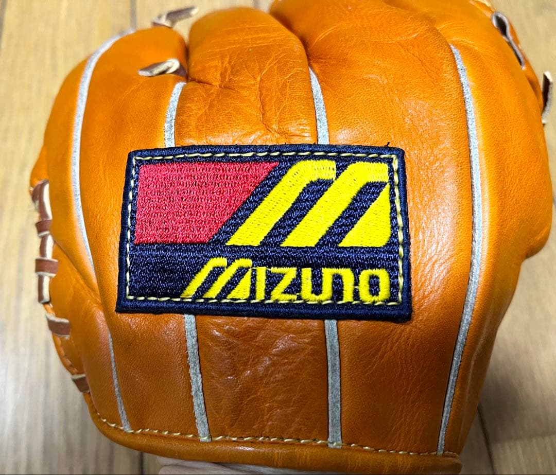 Mizuno ミズノ　赤カップ　硬式　練習用　ワールドウィン