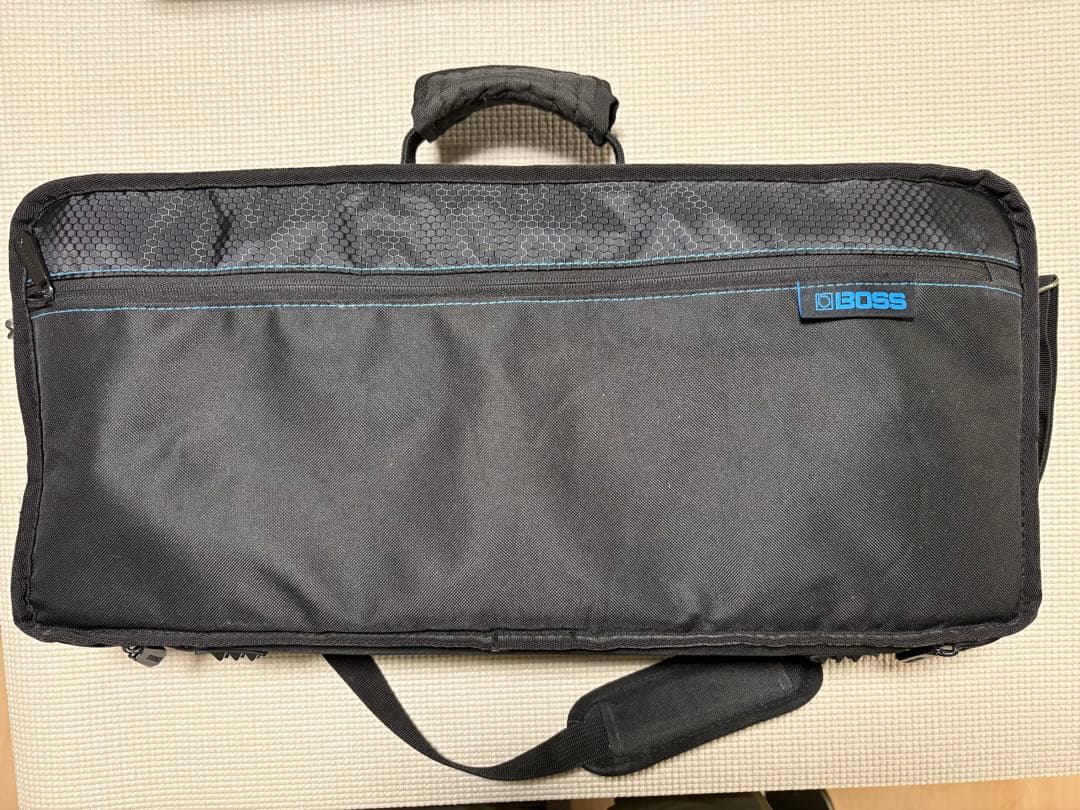 BOSS GT-1000 マルチエフェクター ＋ FV-500H（おまけ）