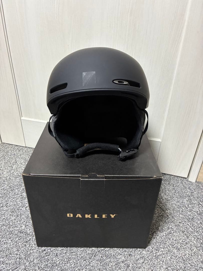 OAKLEY マットブラック スノーボードヘルメット