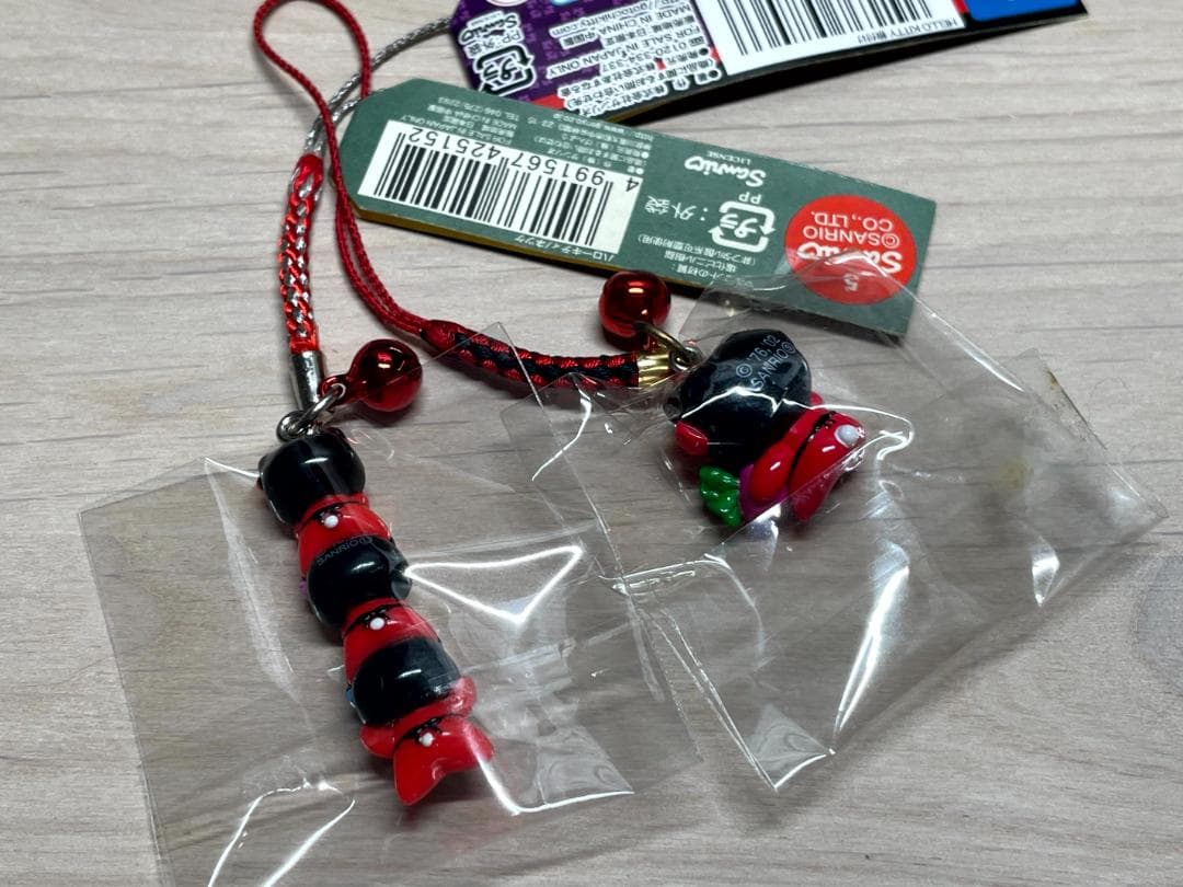 ご当地キティ　ハローキティ 長野・岐阜限定　根付けストラップ