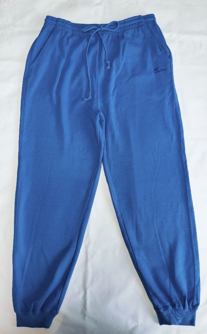 ジャッキー・チェン 直筆サイン入り スウェット上下 ※サイクロンZテレカ付