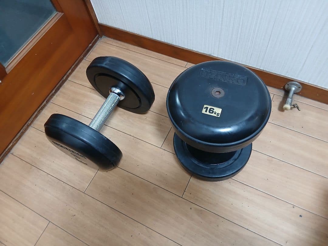 ①IVANKO(イヴァンコ) SDKR ダンベル(ラバー) 16kg x 1個