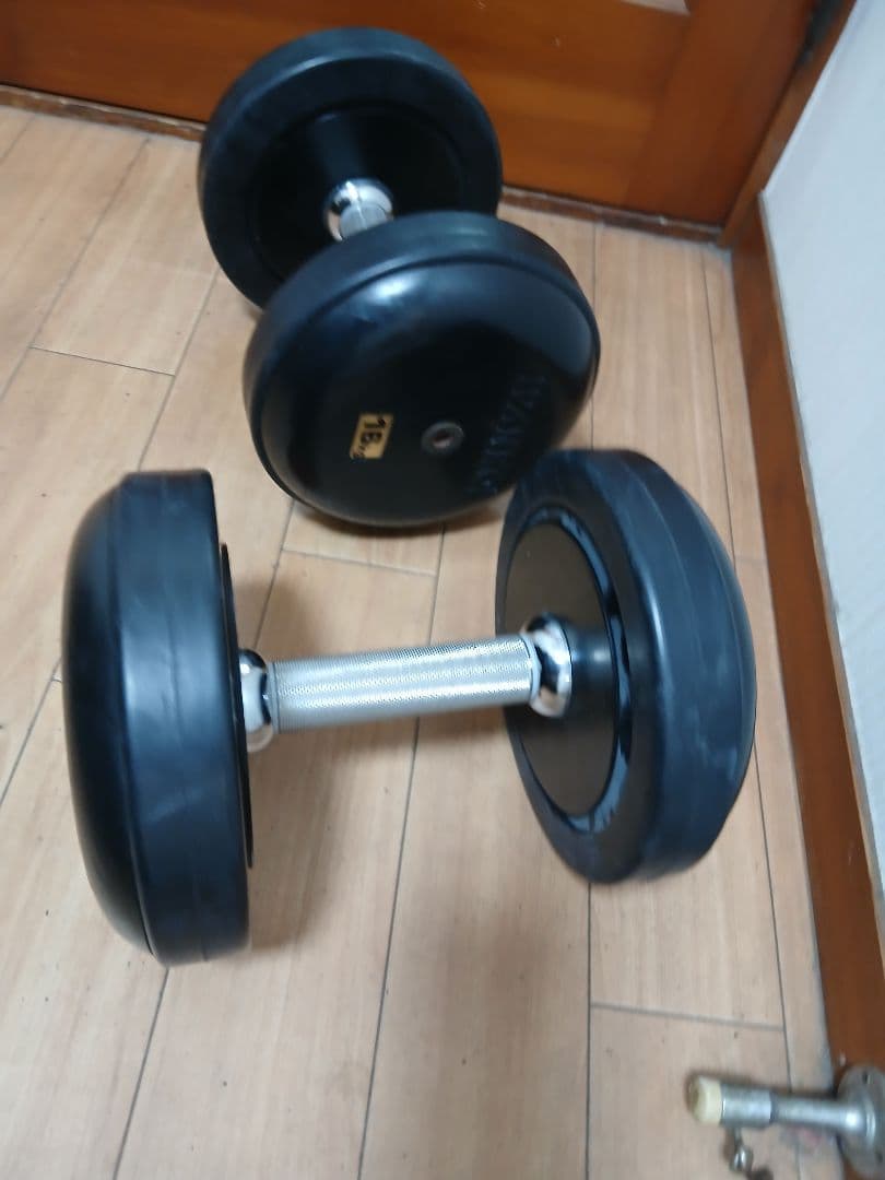 ①IVANKO(イヴァンコ) SDKR ダンベル(ラバー) 16kg x 1個