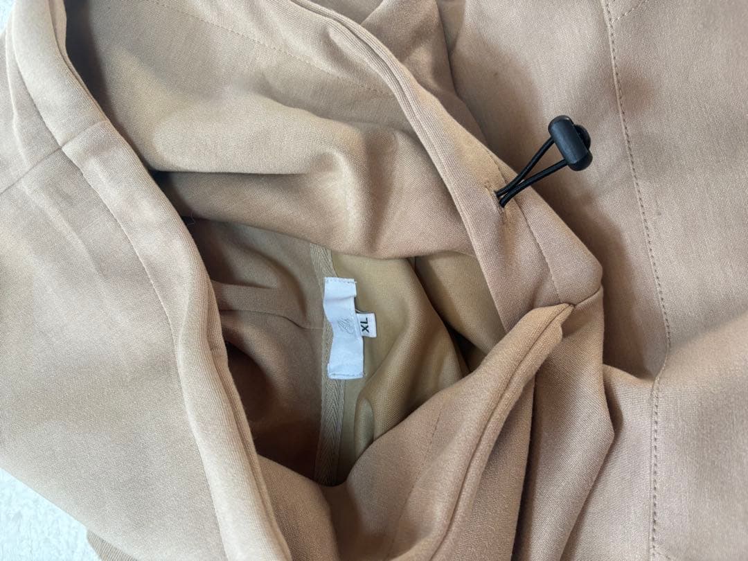 ベージュ フード付きスウェットゴルフセットアップ