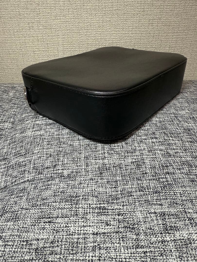 backnumber 【one room限定】別注ギターストラップ風バッグ