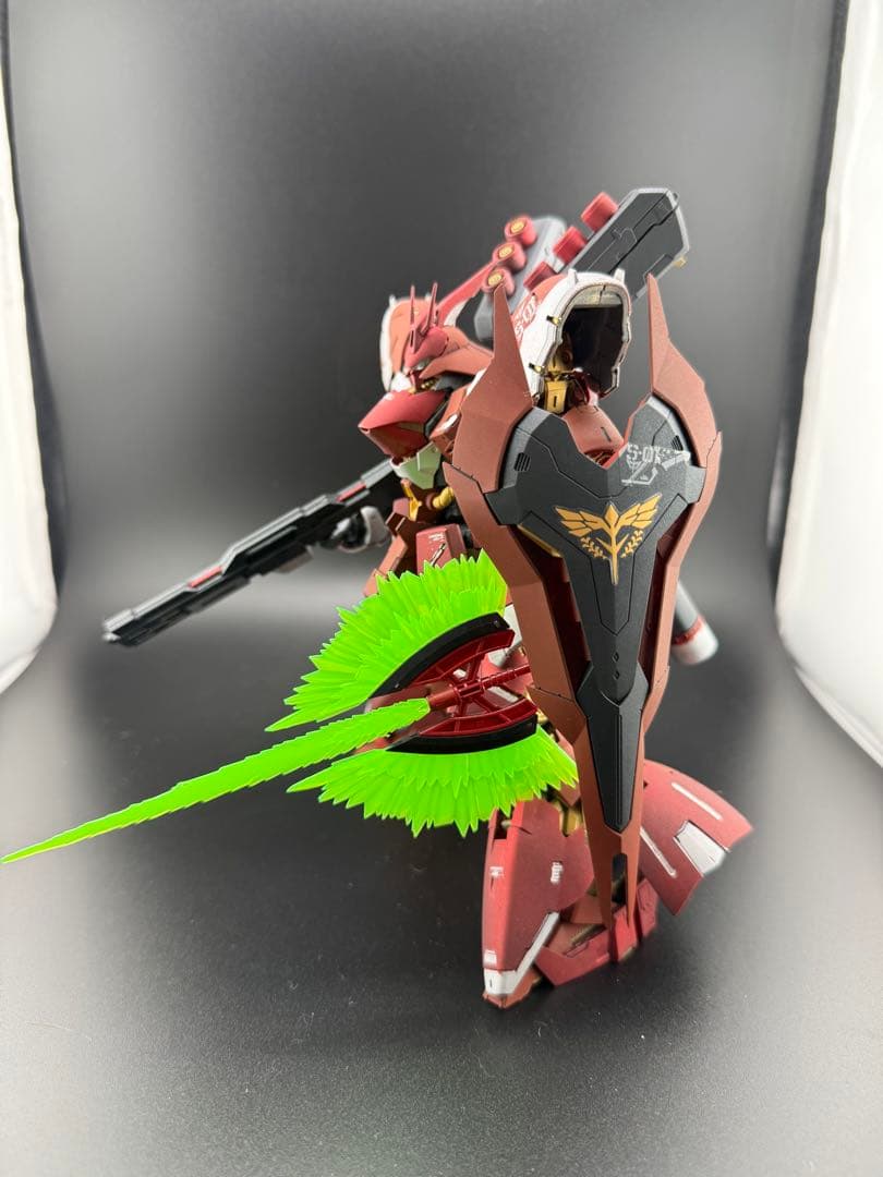 RGサザビー　ガンプラ