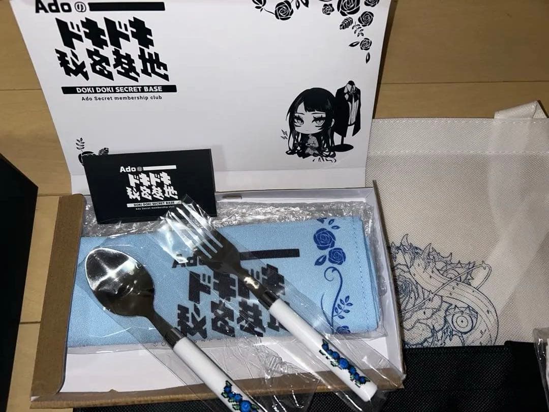 Ado Hibana モナ・リザの横顔　グッツまとめ