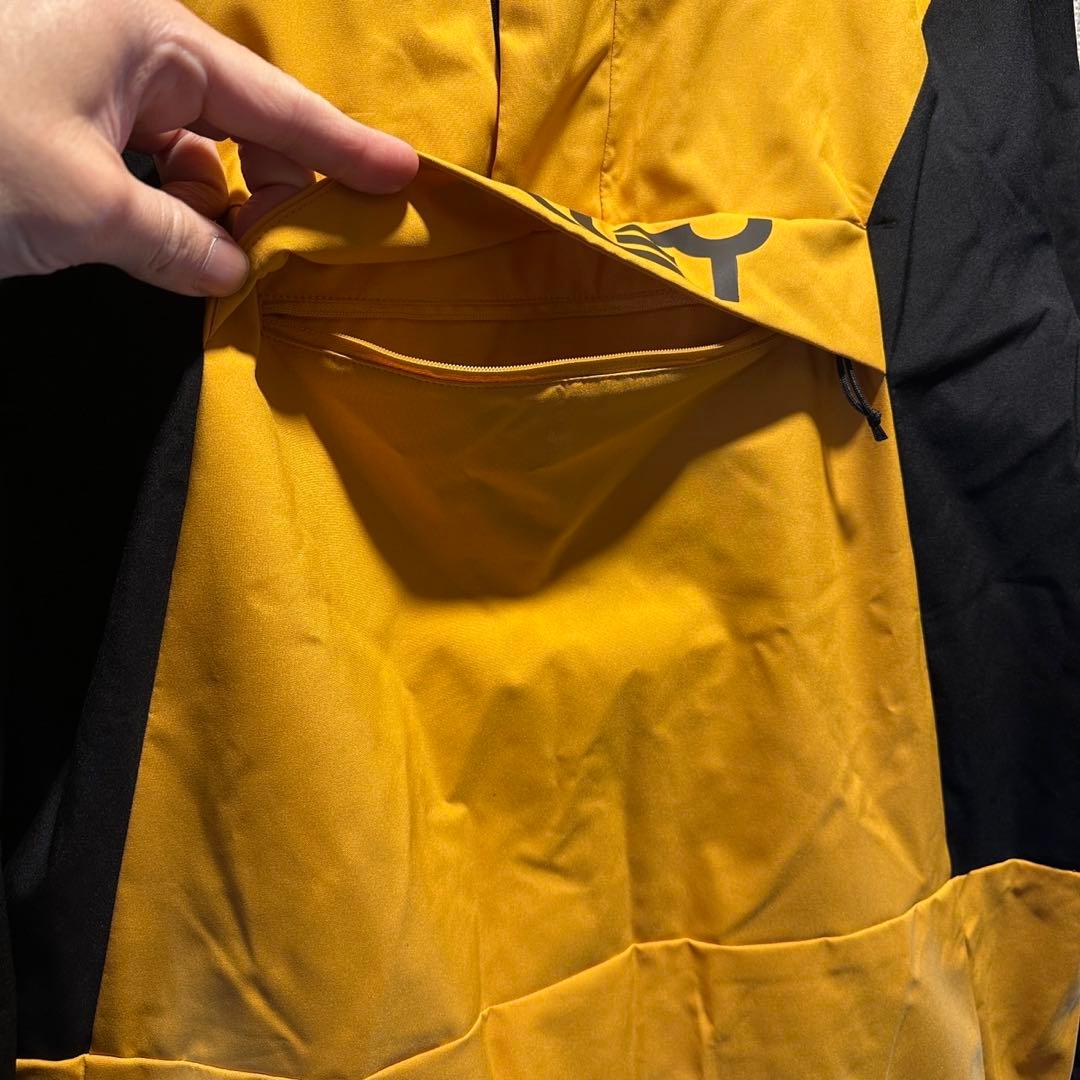 OAKLEY スノーボードジャケット ブラックイエロー XL