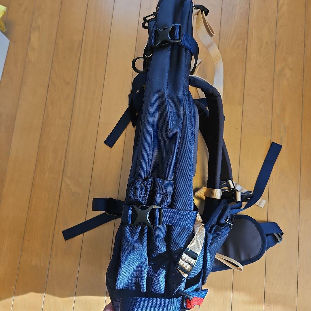 PLUS ONE WORKS RERA 35 NAVY バックパック　ネイビー