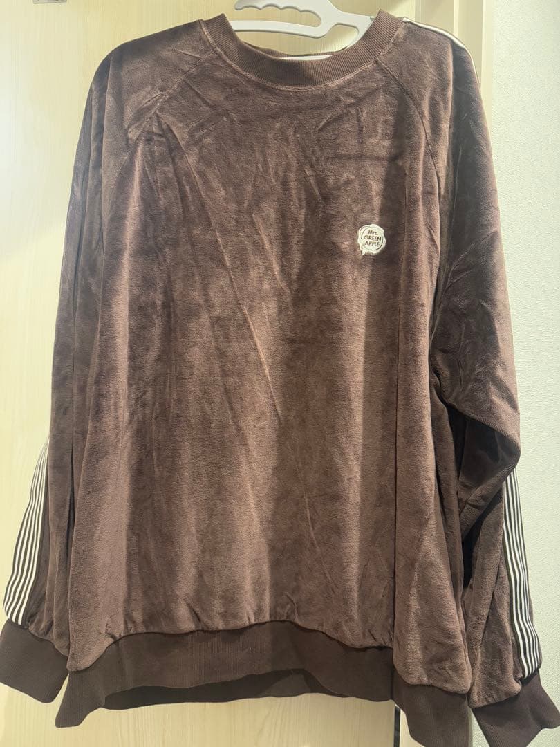 ミセスグリーンアップルバレンタインポップアップ上下XL