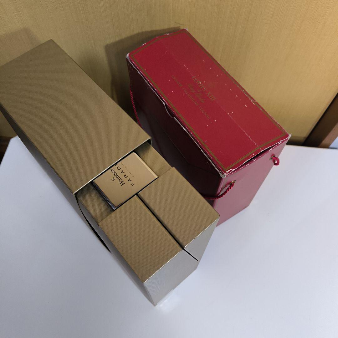 ヘネシー パラディス、ルイ１３世（専用箱、外箱付き)ので2本セット（訳あり）