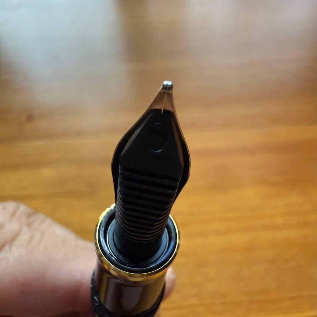 ペリカンスーべレーンM800・中字M・黒・未使用に近い・美品