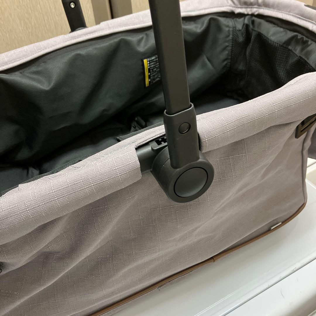 【美品】コンビ コムペット ルルテイル キャリー グレー　カート