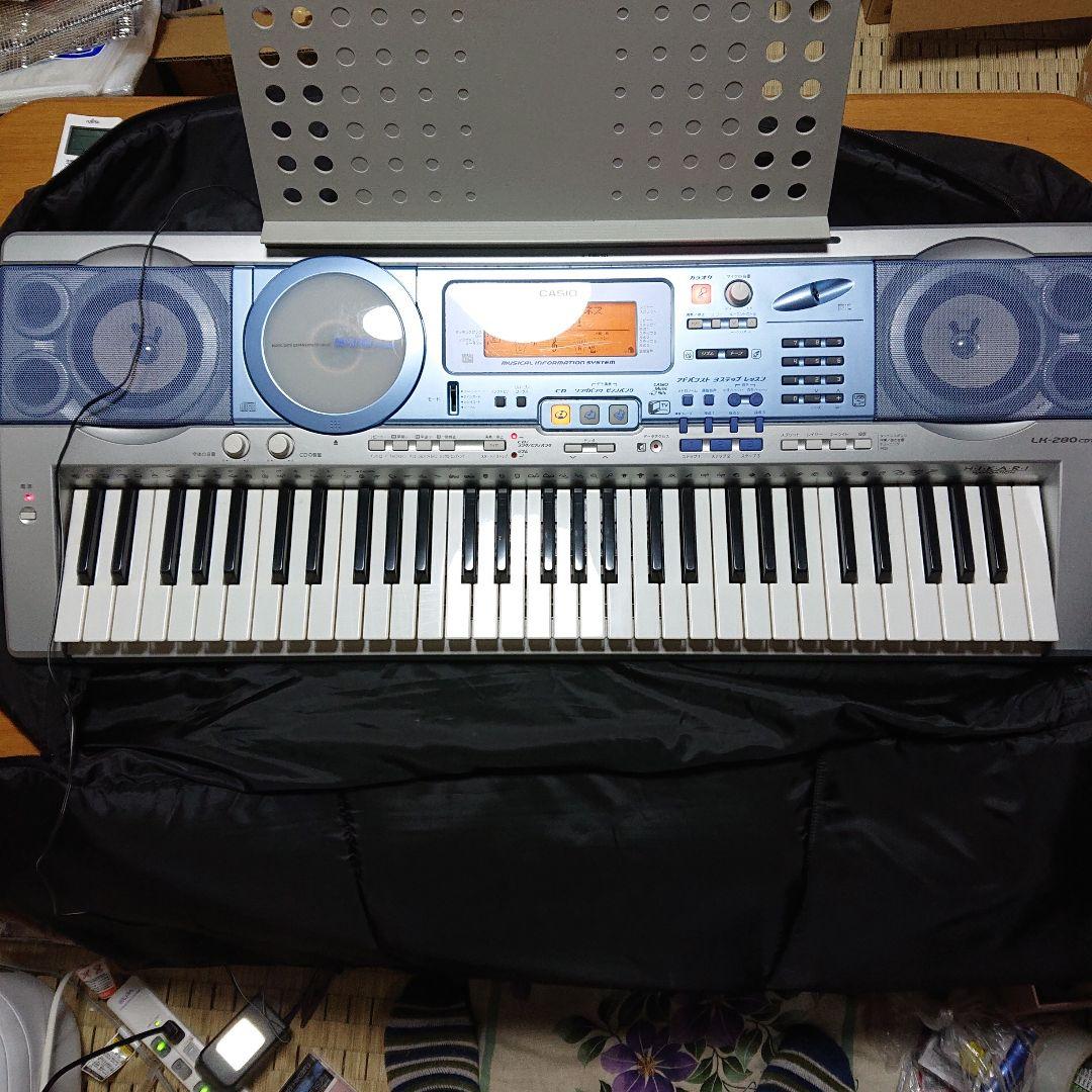 CASIO LK-100 61鍵盤電子キーボード 別売り持ち運べるケース付き