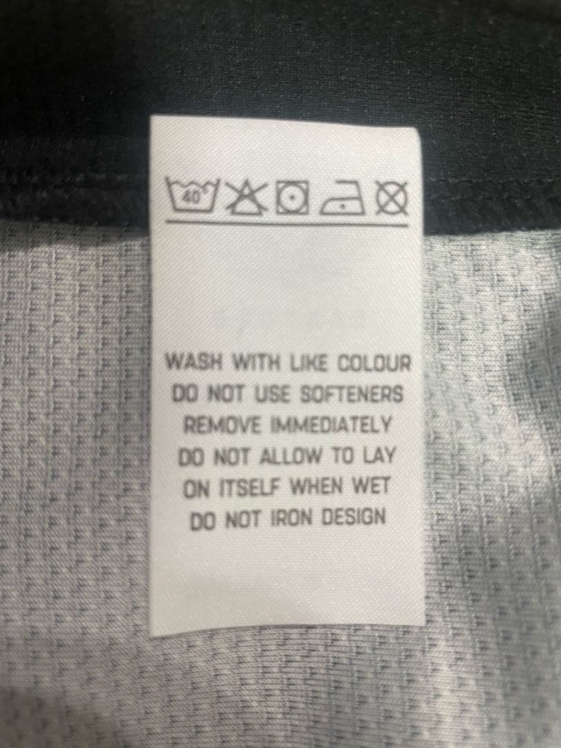 新品ユニフォーム レバークーゼン ヴィルツ 23/24 無敗優勝 限定 レア　L