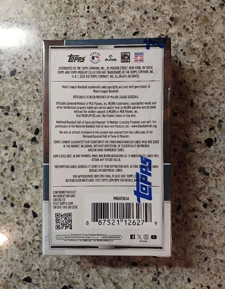 Topps 2024　MUSEUM COLLECTION　新品未開封ミニBOX