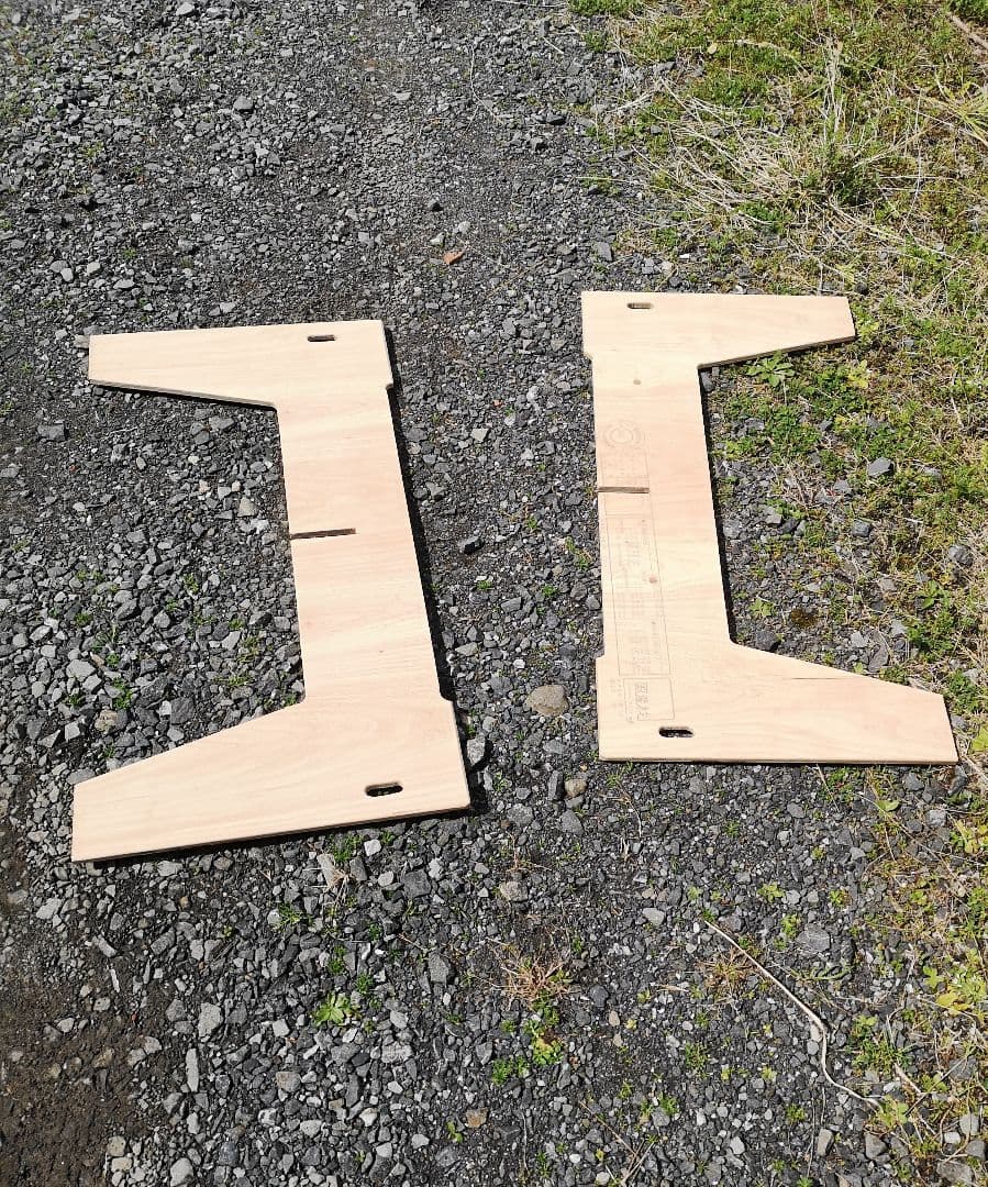 針葉樹合板　折りたたみ式テーブル