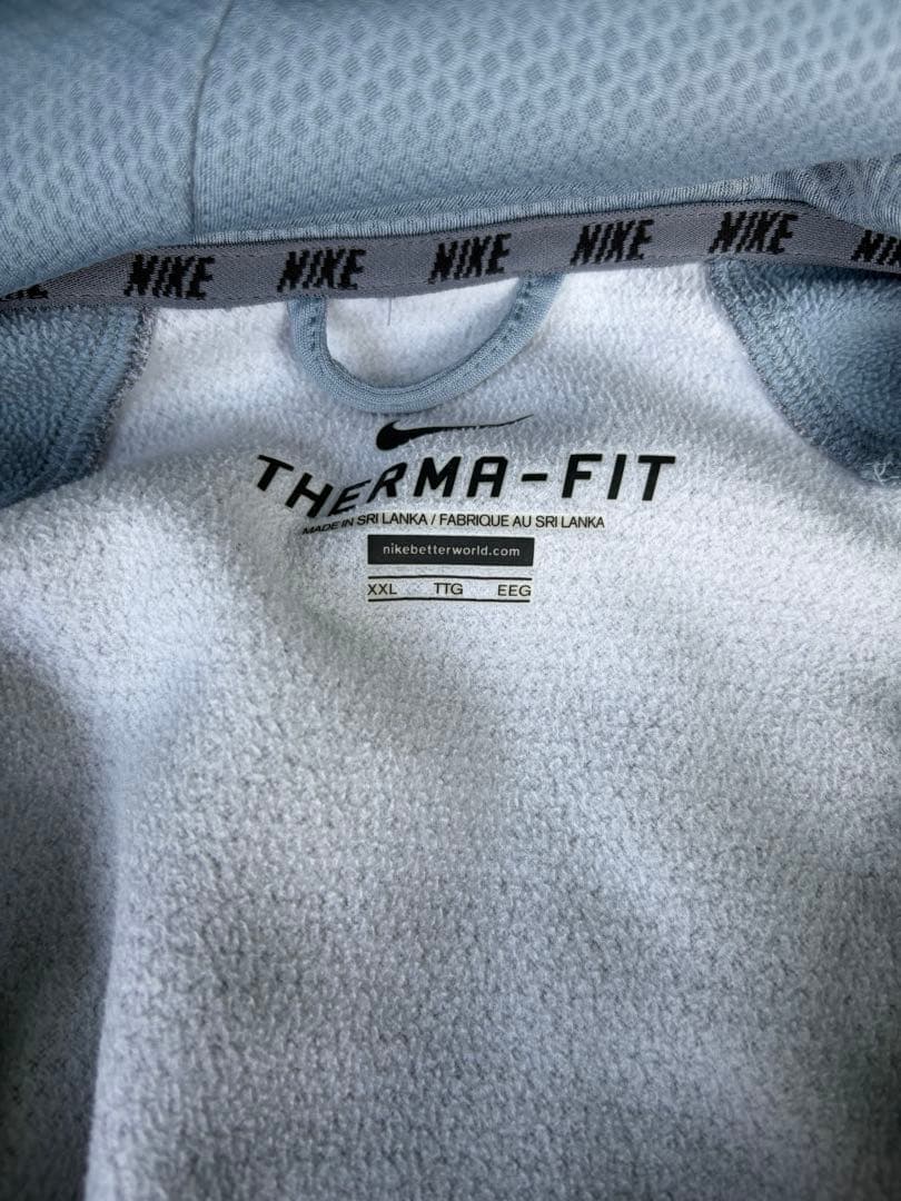 NIKE THERMA FIT セットアップ