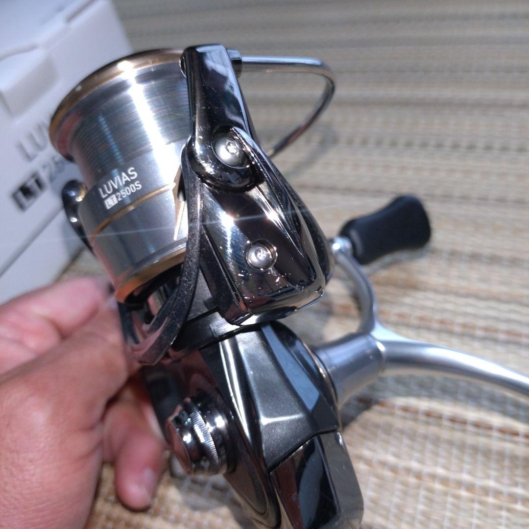 ダイワ20LUVIAS LT2500S-DH スピニングリール