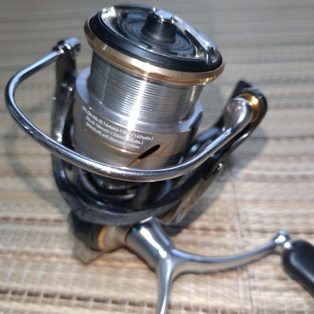 ダイワ20LUVIAS LT2500S-DH スピニングリール