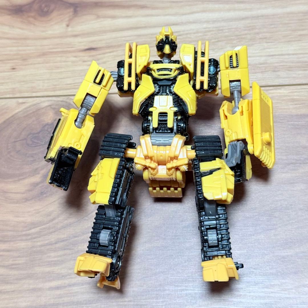 トランスフォーマー　スタジオシリーズ　デバステーター　9体セット