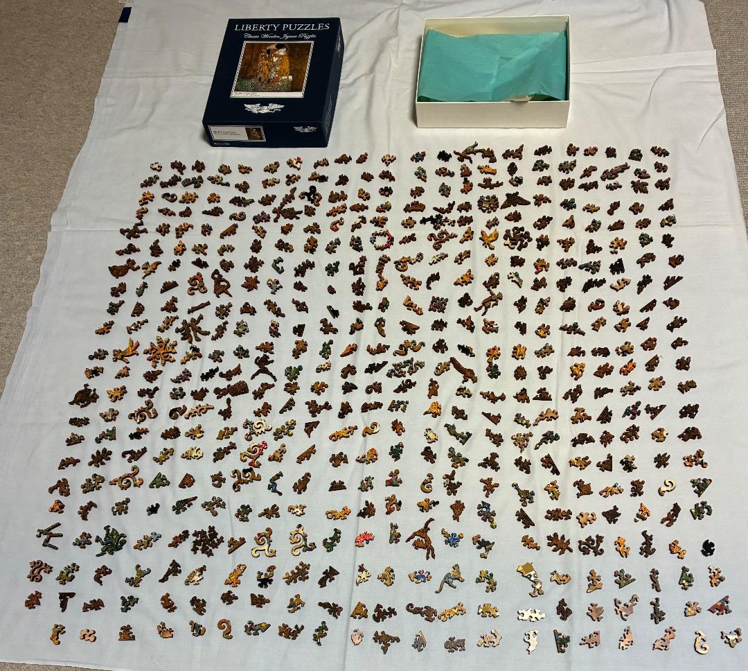 アメリカ製 高級ジグソーパズル 483ピース Liberty Puzzles
