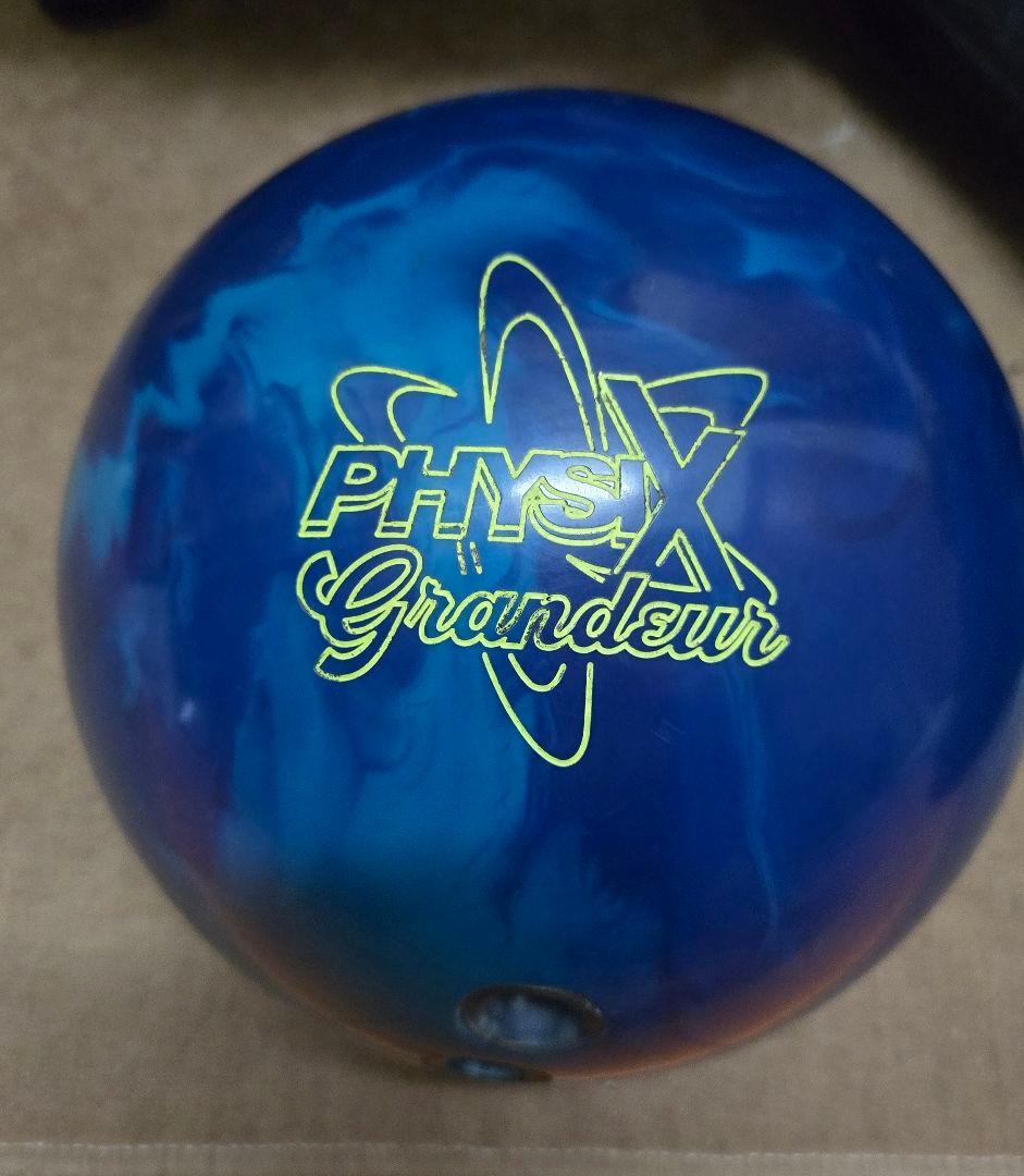 PHYSIX Grandeur ボウリングボール　15ポンド